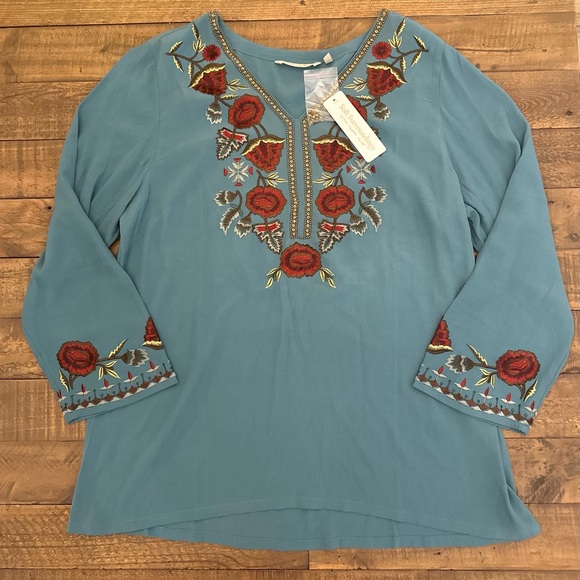 NWT Soft Surroundings Teal Blue Pathfind Floral Embroidered Top - Size L - Picture 1 of 6